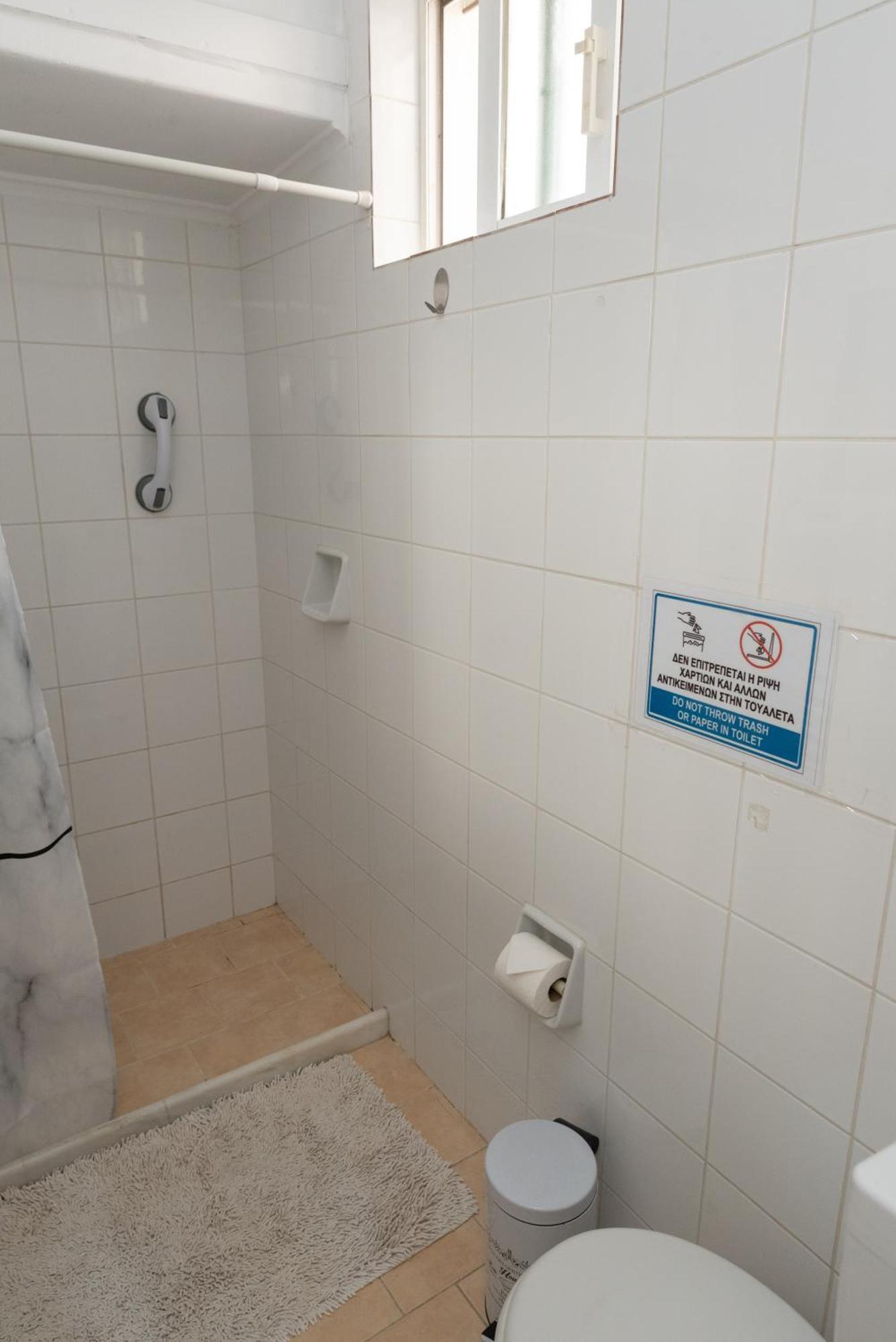 Bluehouse Lägenhet Pórto Ráfti Exteriör bild