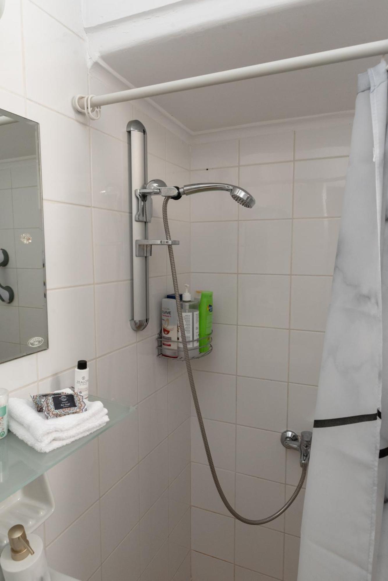 Bluehouse Lägenhet Pórto Ráfti Exteriör bild